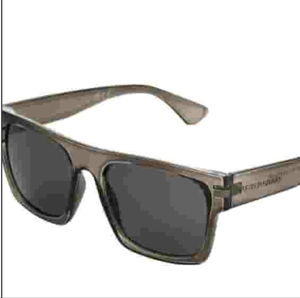 Foster Grant Men's Flattop Fashion Sunglasses Gray